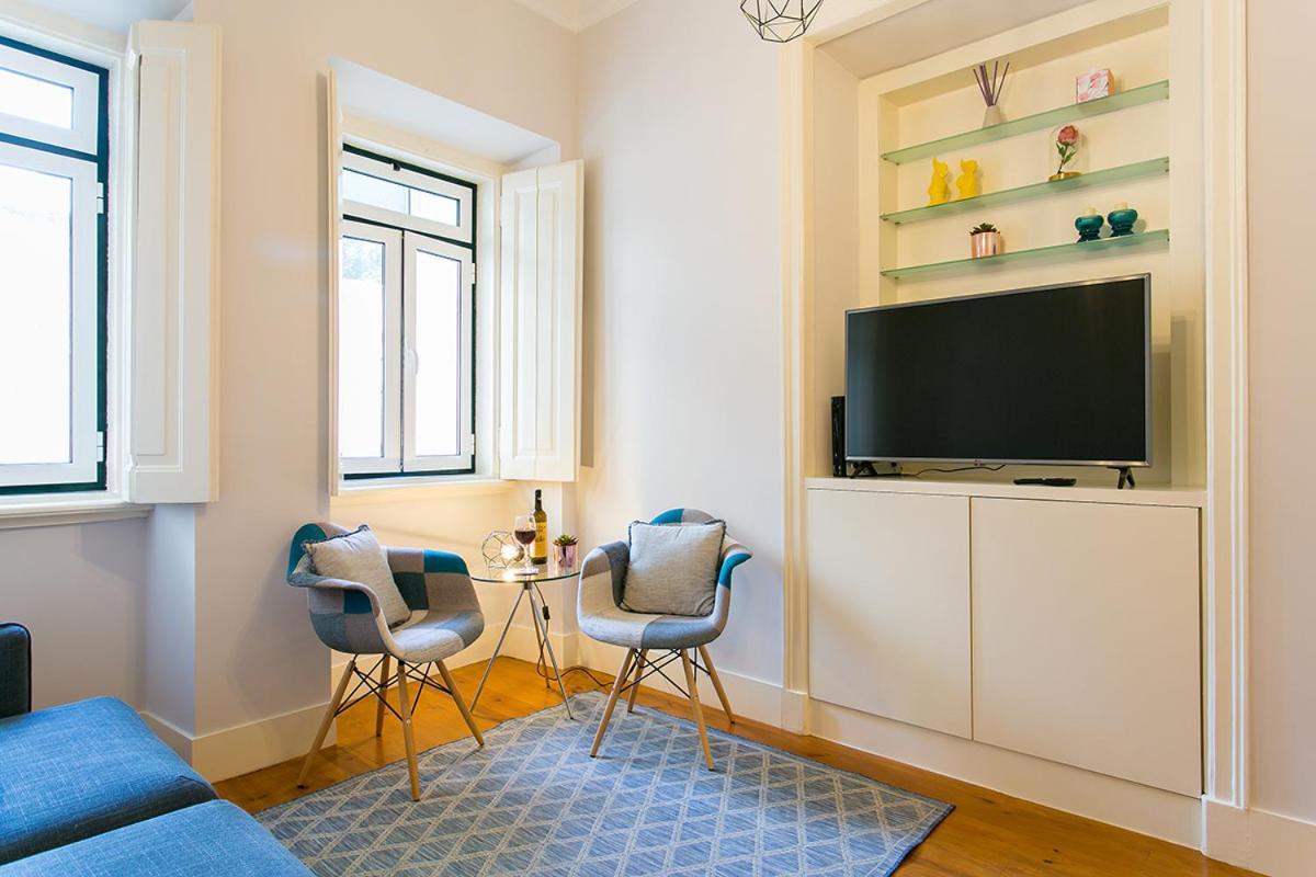Lovelystay - Cozy 3Bdr Apartment In Estrela Лиссабон Экстерьер фото