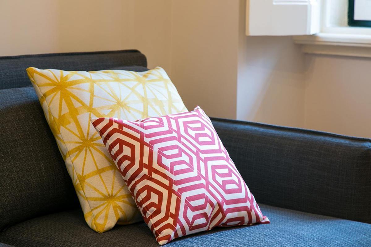 Lovelystay - Cozy 3Bdr Apartment In Estrela Лиссабон Экстерьер фото